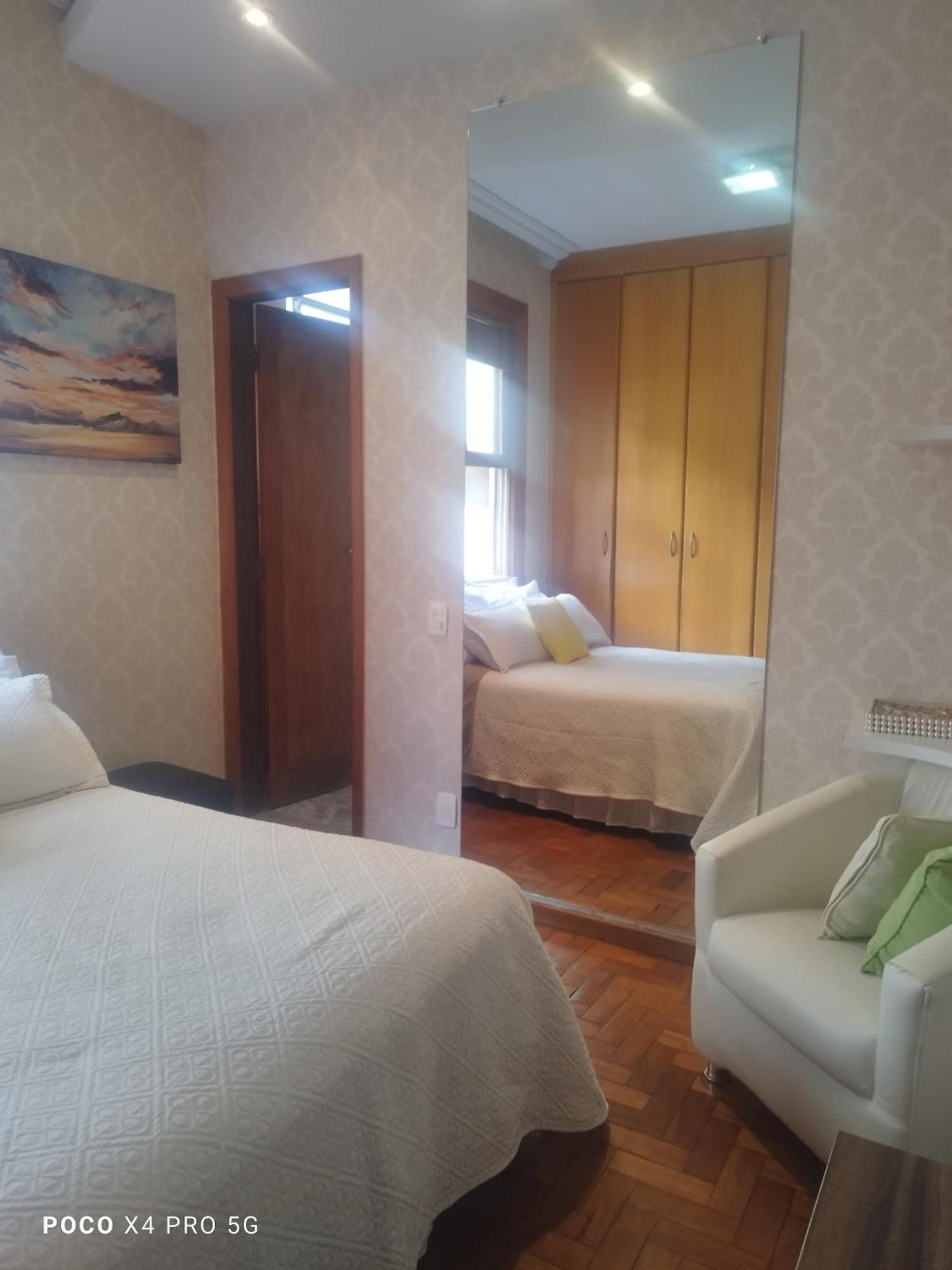 Quarto Suite -Em Apartamento Familiar 벨루오리존치 외부 사진